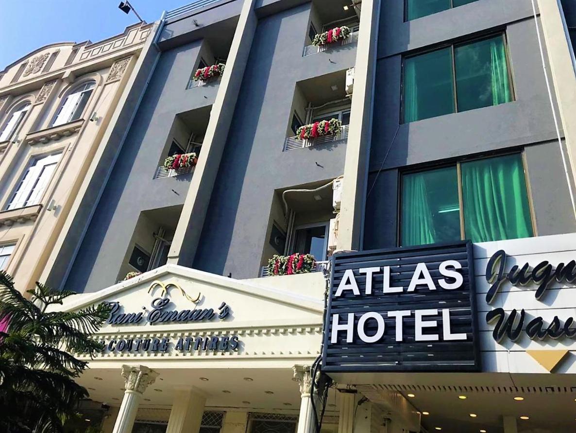 Roomy Atlas Islamabad Exterior photo