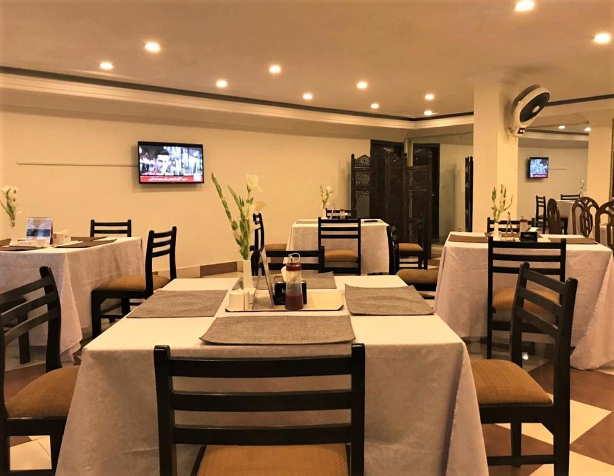 Roomy Atlas Islamabad Exterior photo