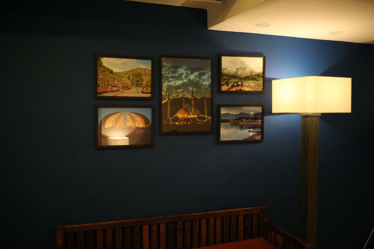 Roomy Atlas Islamabad Exterior photo